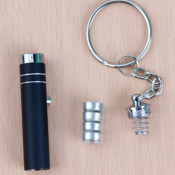 Lighted Keychain - Picture 5 of 5